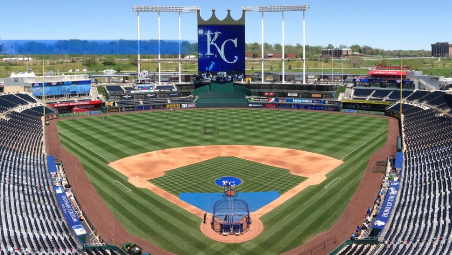 Kauffman Stadium.jpg